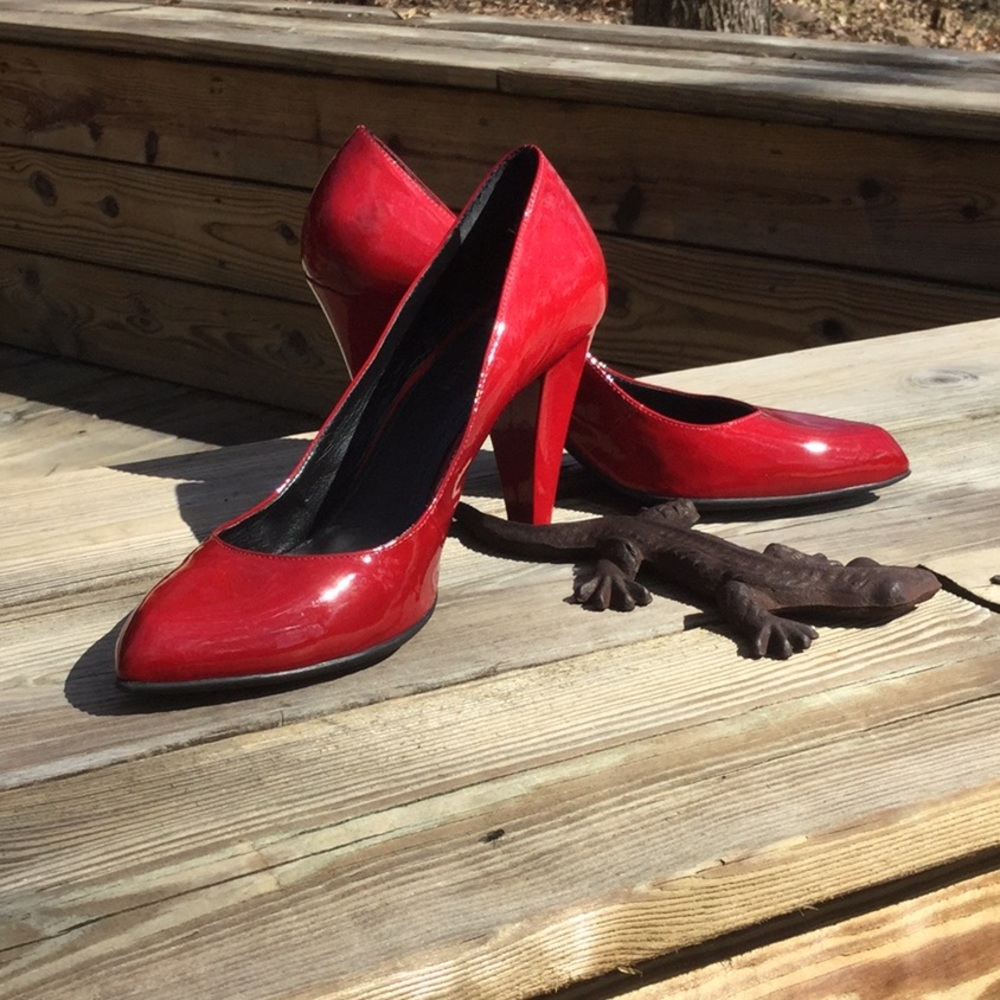 Gianni Bini Pumps